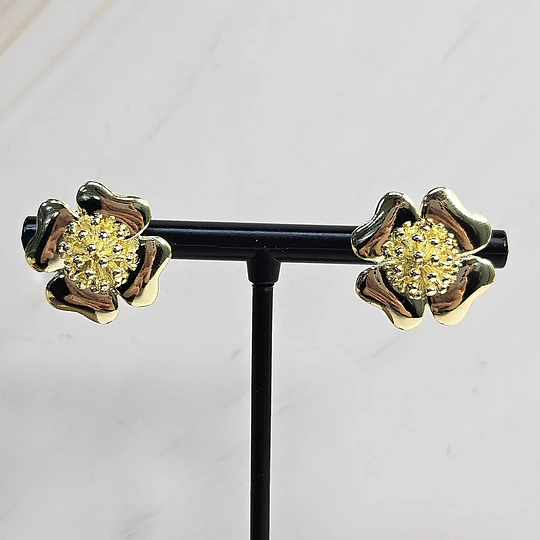 AROS FLOR DEL CORNO 18MM ENCH.ORO