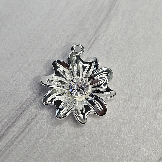 COLGANTE FLOR DALIA CIRCÓN 23MM ENCH.PLATA