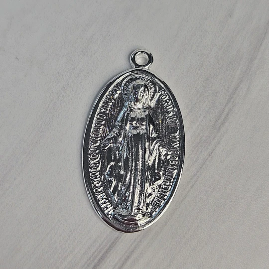 COLGANTE VIRGEN DE LOS RAYOS 33MM ENCH.PLATA