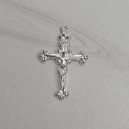 COLGANTE CRUCIFIJO RELIEVE 25MM ENCH.PLATA