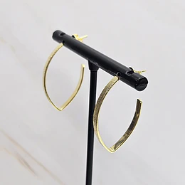 ARGOLLAS PLANAS LIJADAS EN PUNTA 30MM ENCH.ORO