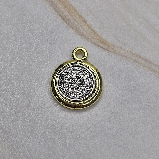 COLGANTE MINI SAN BENITO 15MM  E. DE ORO Y E. DE PLATA ENVEJECIDA