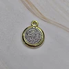 COLGANTE MINI SAN BENITO 15MM  E. DE ORO Y E. DE PLATA ENVEJECIDA