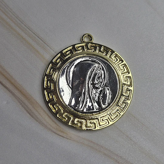 MEDALLA VIRGEN TEXTURIZADA 33MM E. DE ORO Y E. DE PLATA ENVEJECIDA