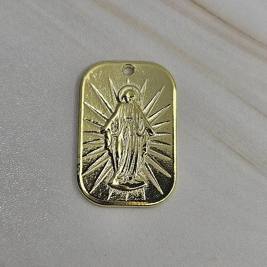 MEDALLA RECTANGULAR VIRGEN DE LOS RAYOS 20MM ENCH.ORO