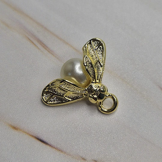 COLGANTE ABEJA REINA + PERLA 16MM ENCH.ORO