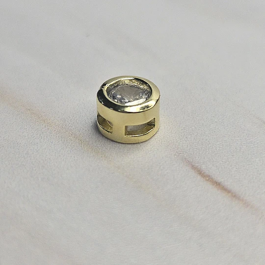 PASADOR PUNTO DE LUZ CIRCULAR 5MM ENCH.ORO