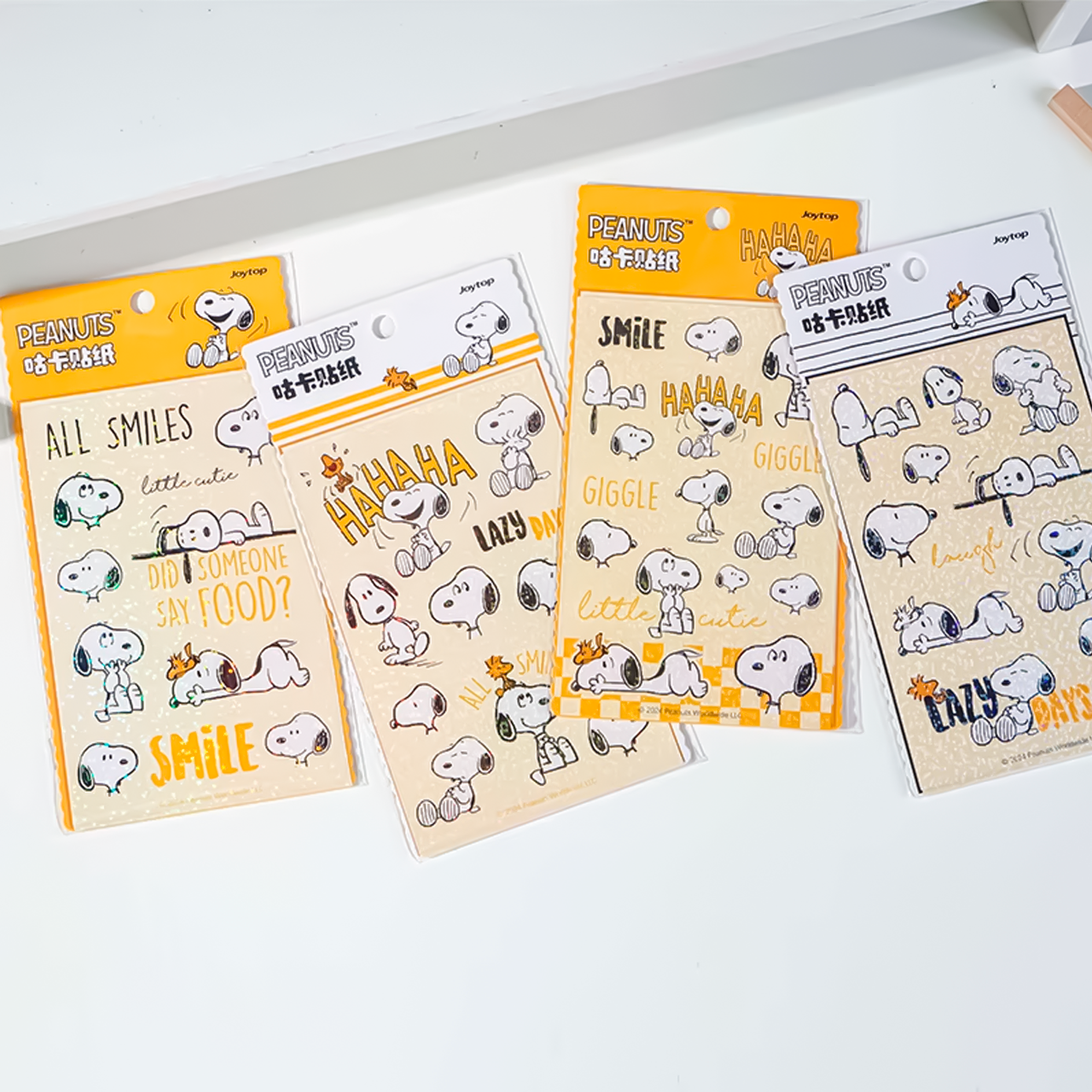 Set Stickers Snoopy Holográficos 1