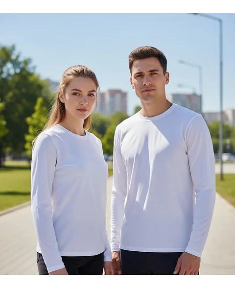Playera estampada de manga larga unisex