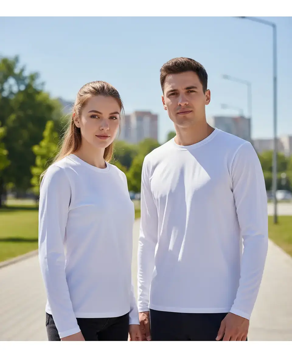 Playera estampada de manga larga unisex 1