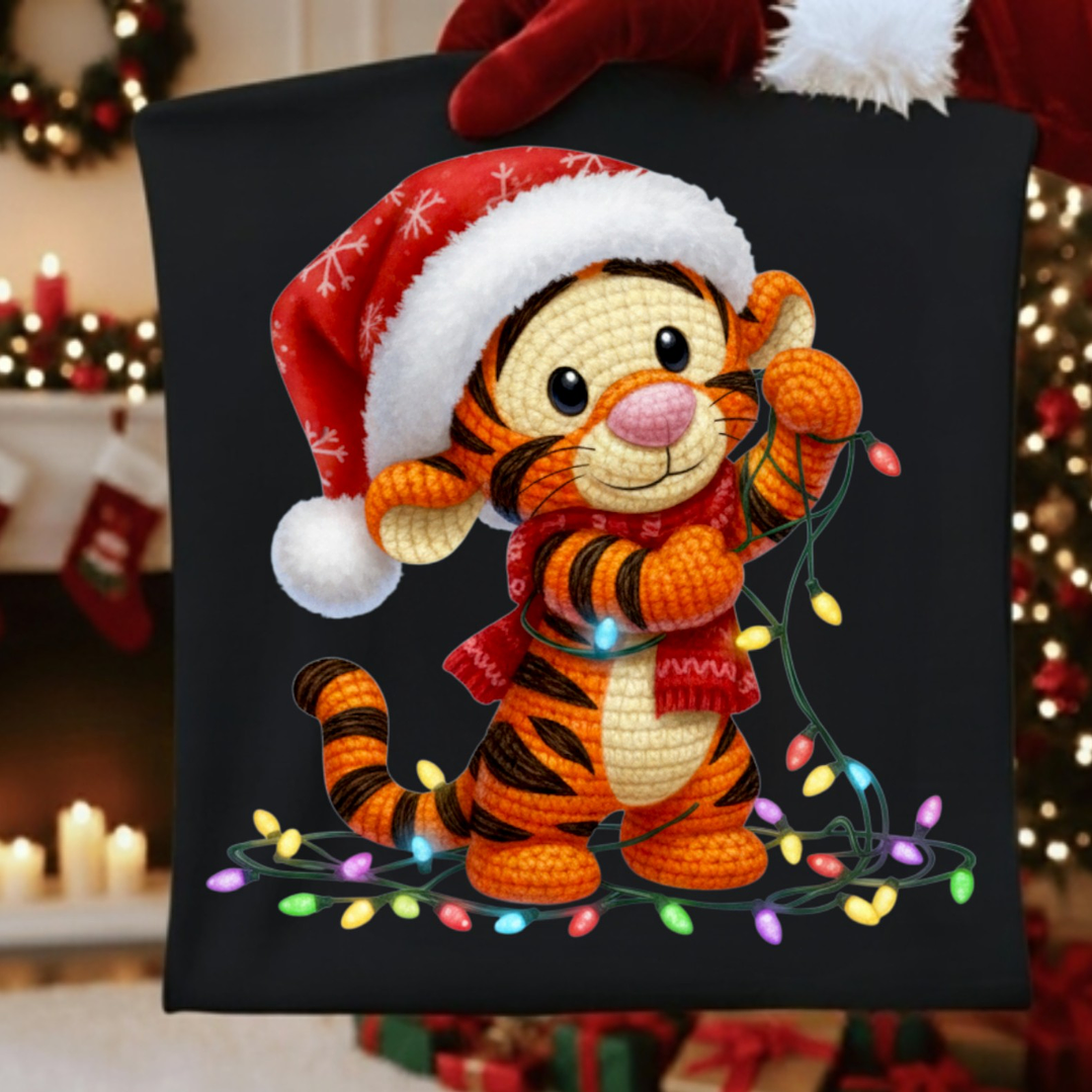 27 Diseños Plantillas Poleras Camisetas Efecto Bordado Personajes Navidad Archivos PNG 9