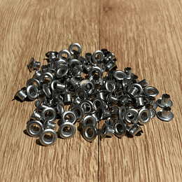Ojetillos Color plata (100 unid)