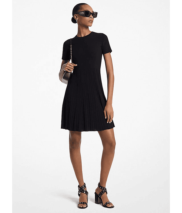 Vestido manga corta tejido 