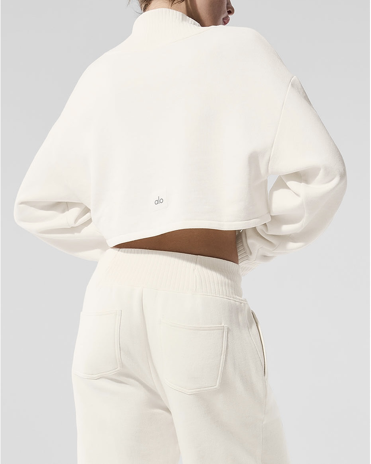 Sweater Cropped Serenity