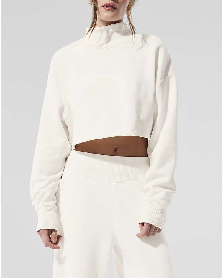 Sweater Cropped Serenity