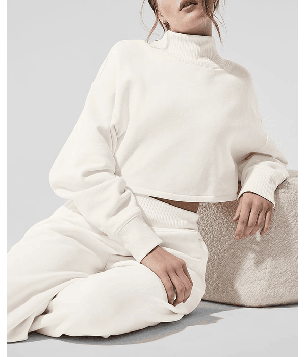 Sweater Cropped Serenity