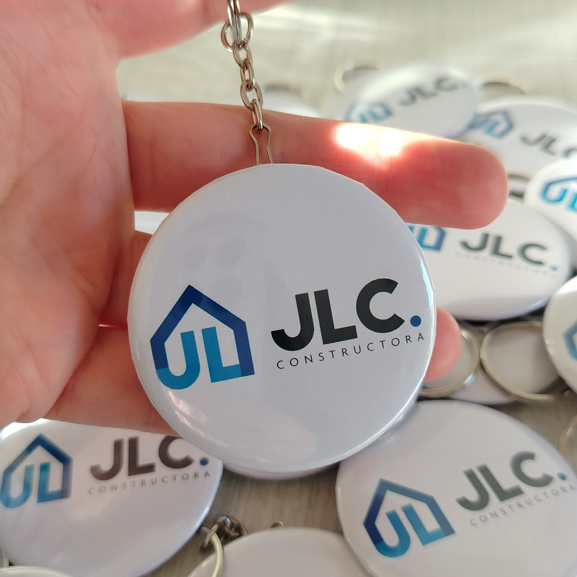 Chapita llavero abridor 1