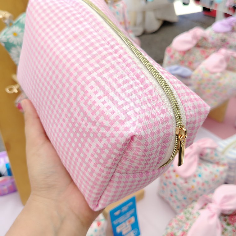 Cosmetiquero Mediano DISPONIBLES 1