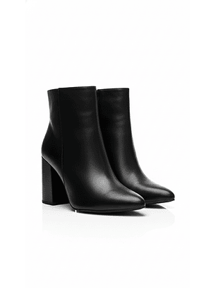 Botín suel negro 131