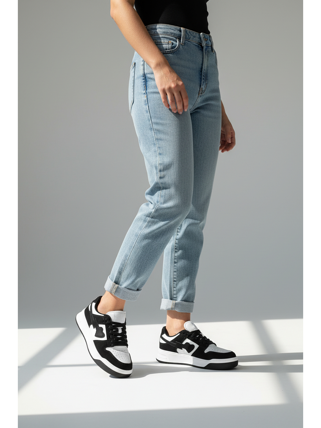 Zapatillas plataforma suel negro/blanco 636 2