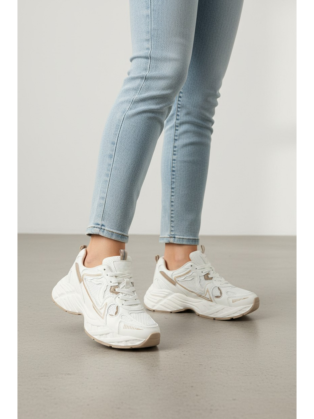 Zapatillas deportivas suel caqui 29B 2