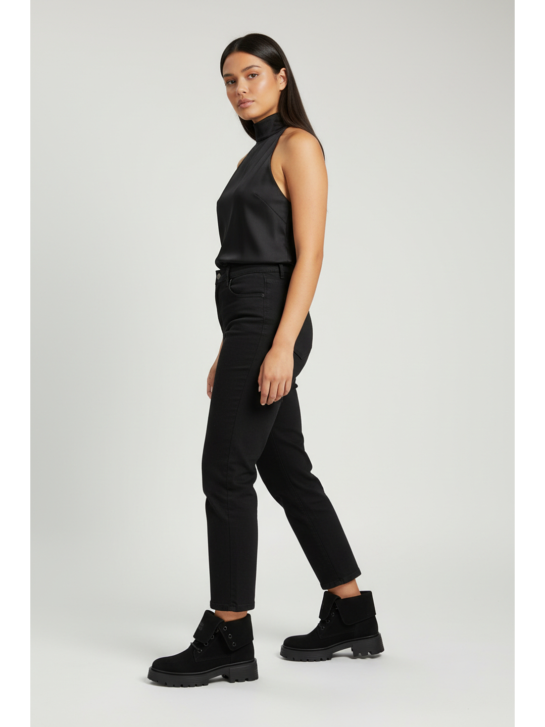 BOTA MIUMIU NEGRO 2637  2