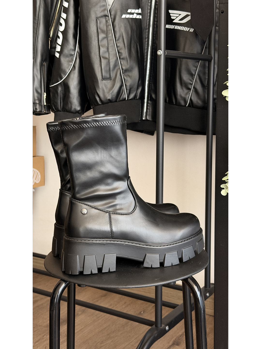 Botas bajas suel negro 4-1 3