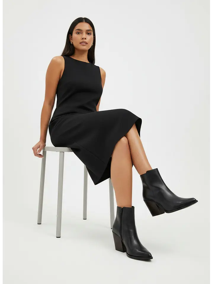 Bota suel negro 23T 2