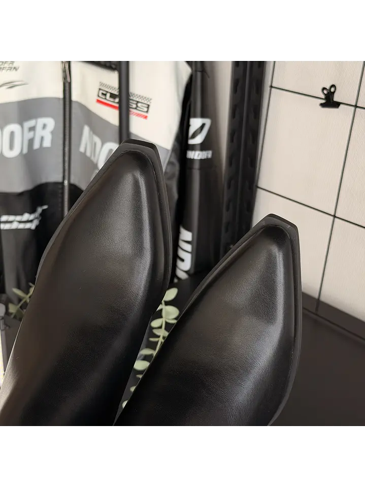 Bota suel negro 23T 5