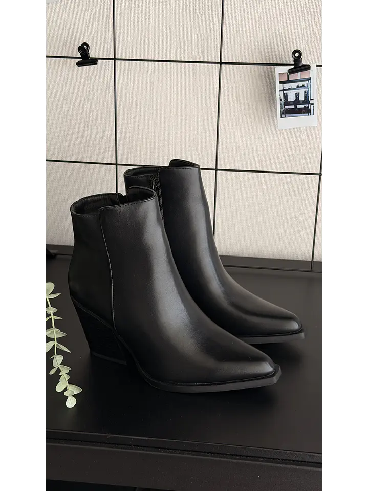 Bota suel negro 23T 3
