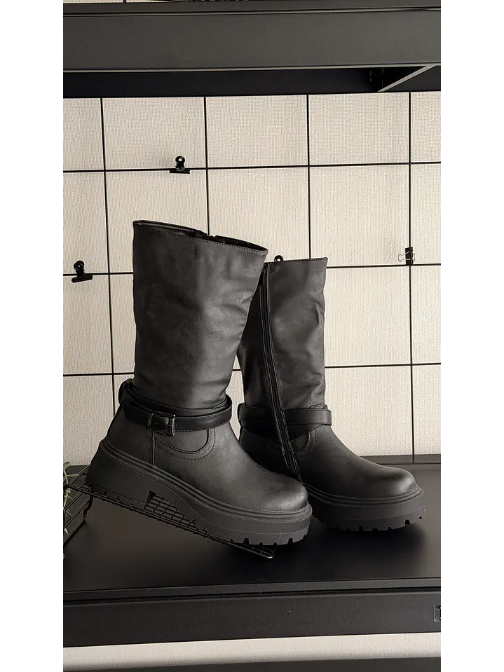 Botas bajas suel negro 2680 3