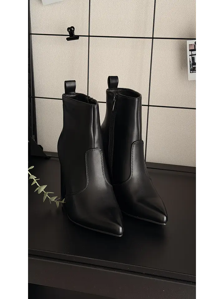 Bota suel negro Sunstone 4