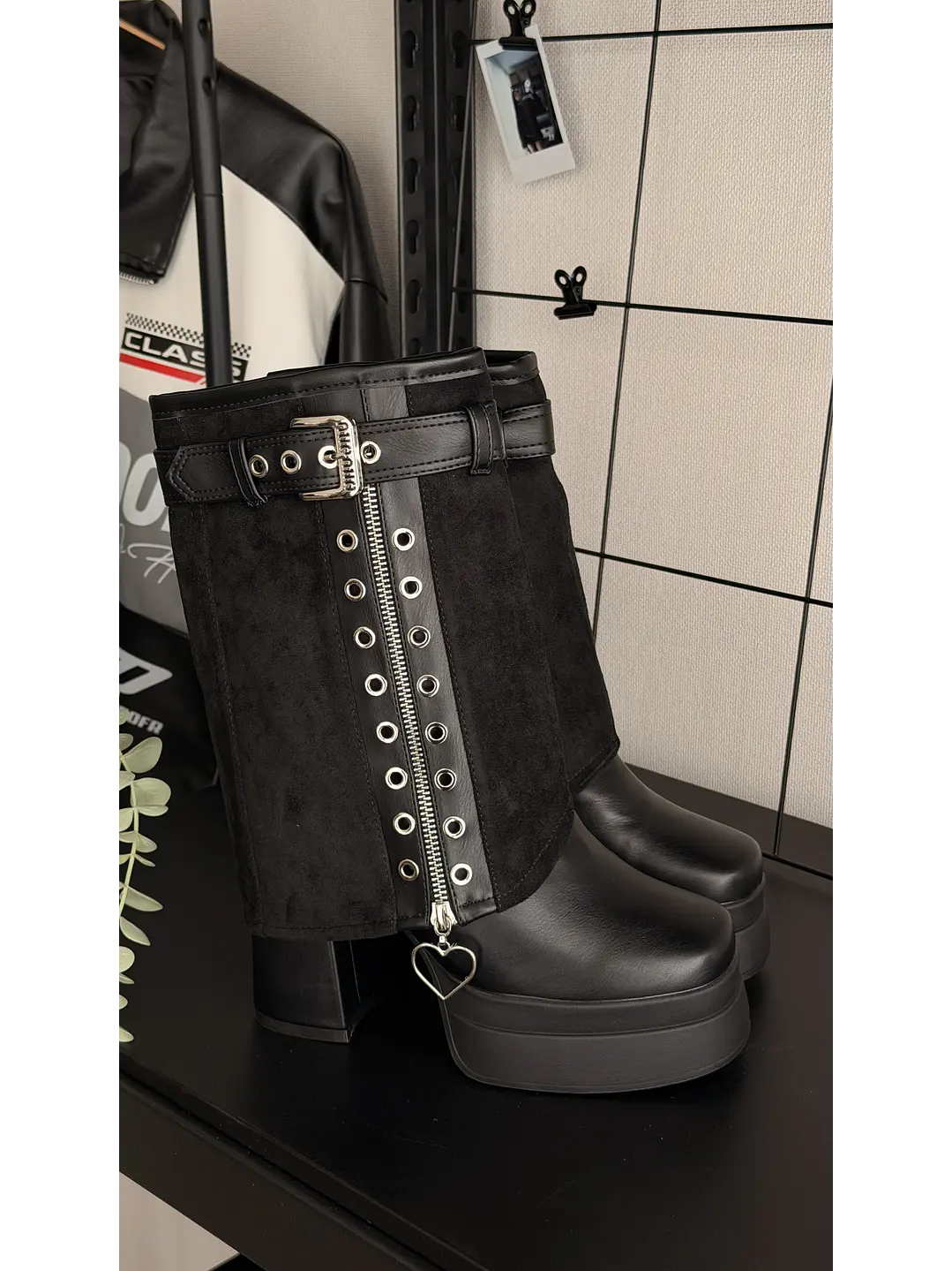 Bota suel negro berlín  6