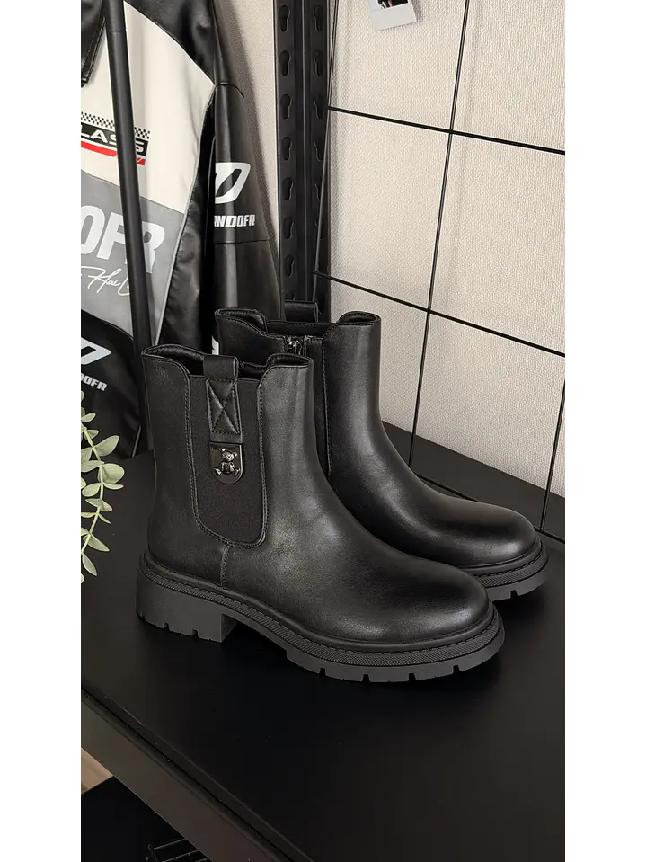 Botín suel negro Q-28 4