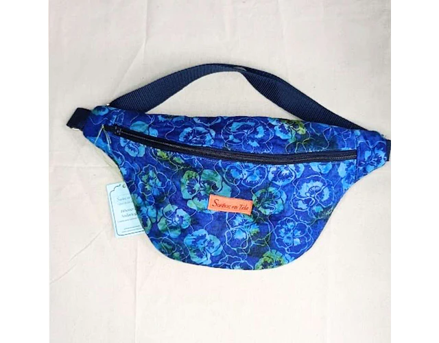 Riñonera Andariega (Banano) – Hortensias Blue & Aqua