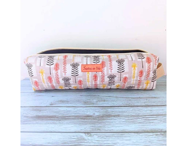 Estuche Térmico para Plancha de Pelo – Seguridad y Estilo en Movimiento
