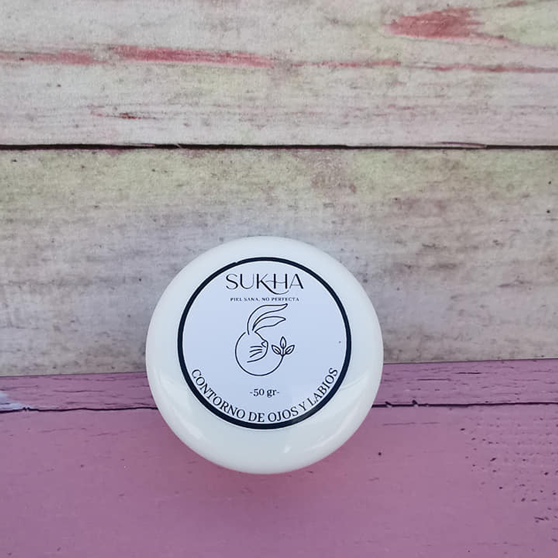 Contorno de ojos y labios 1