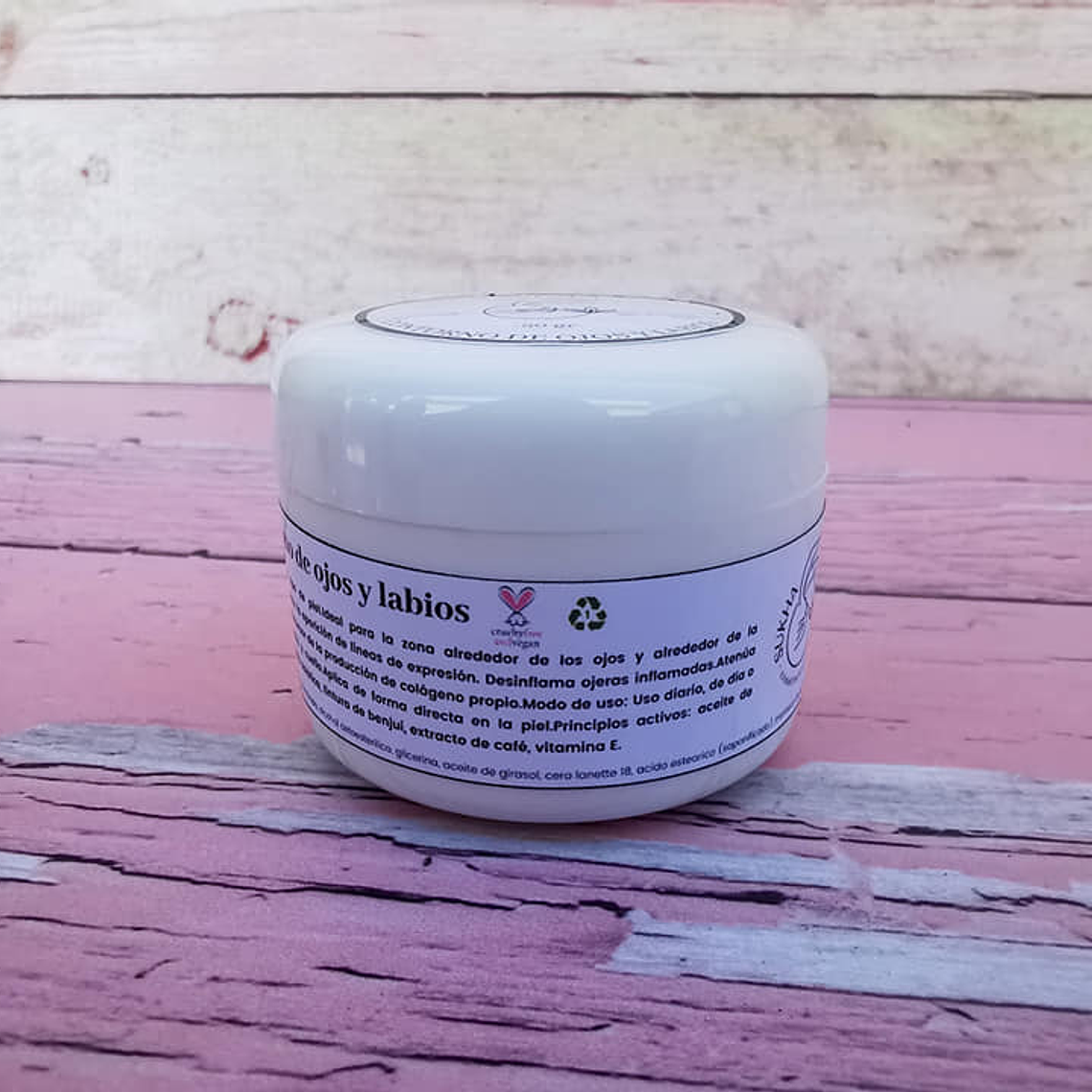 Contorno de ojos y labios 2