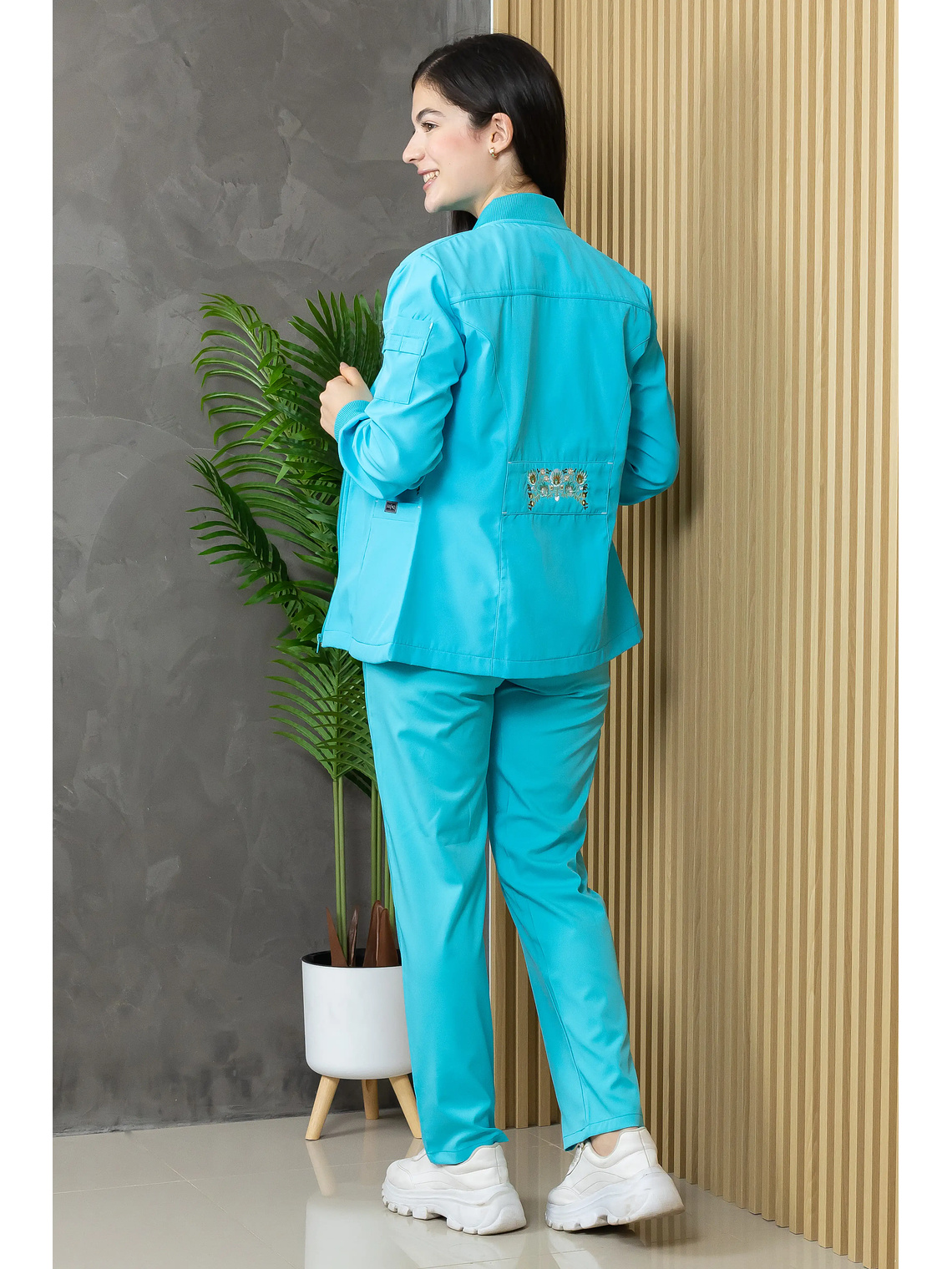 CASACA KURAQ TURQUESA 2