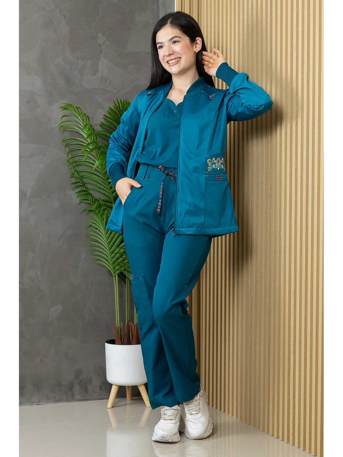 CASACA KURAQ COBALTO 1