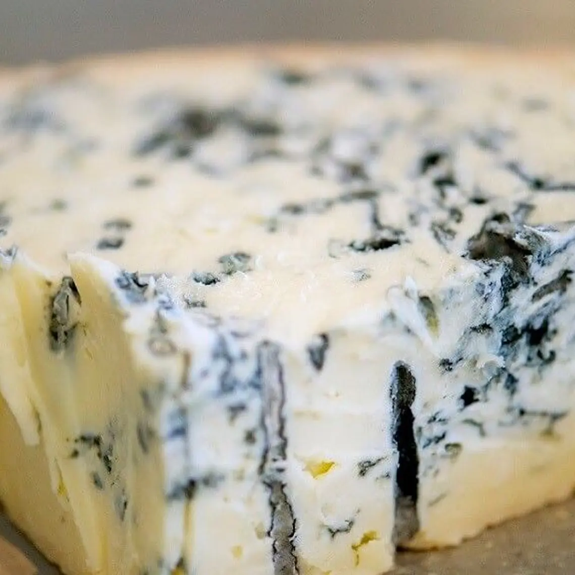 QUESO AZUL A GRANEL TROZO 250g 2