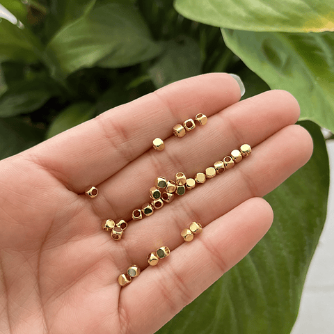 Separador Cuadrado | Baño de oro 18k