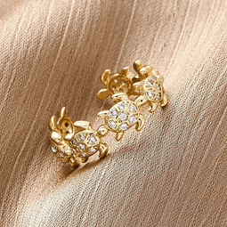 Anillo Ajustable Tortuga con circones | Baño de oro 18k