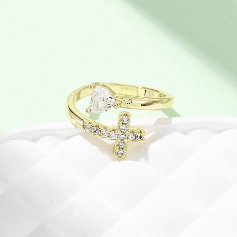 Anillo Ajustable Cruz con Circones | Baño de oro 18k