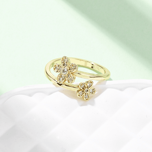 Anillo Ajustable Flores Con Circones | Baño de oro 18k