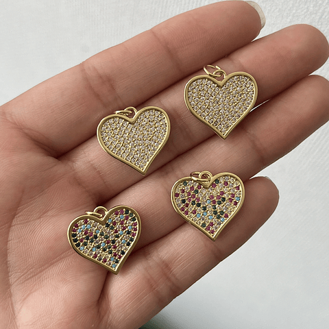 Colgante Corazón Con Cristales | Baño de oro 18k