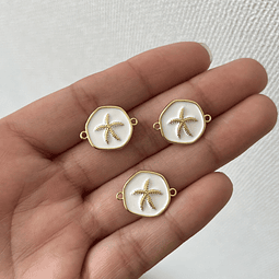 Conector Estrella de Mar Esmaltado Blanco | Baño de oro 18k