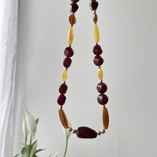 Collar Pepitas Acrilicas con baño de oro 18k