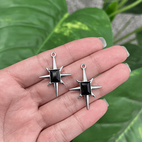 Colgante Estrella Cristal Negro | Y2K