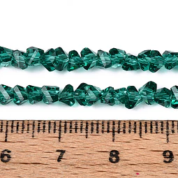  Cristal Triangular 4mm | Verde Esmeralda Traslucido